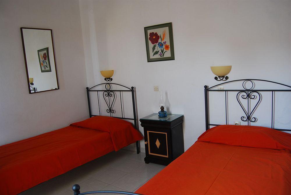 Erato Apartments Líndos Екстериор снимка